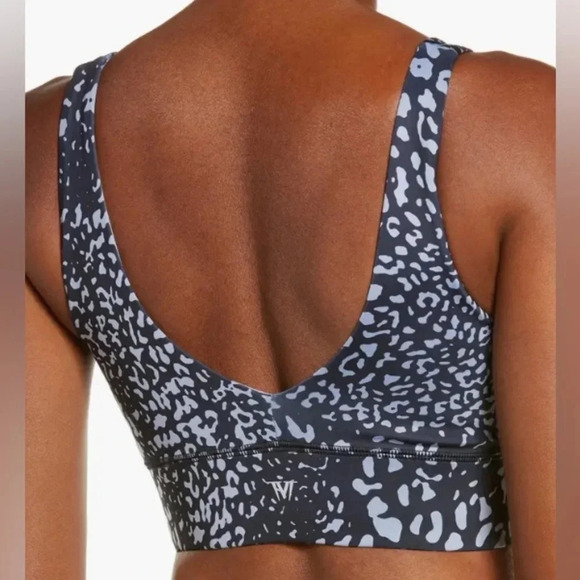 IVL Collective Leopard Print Power Sports Bra in Cashmere Blue size 4 - Picture 2 of 7